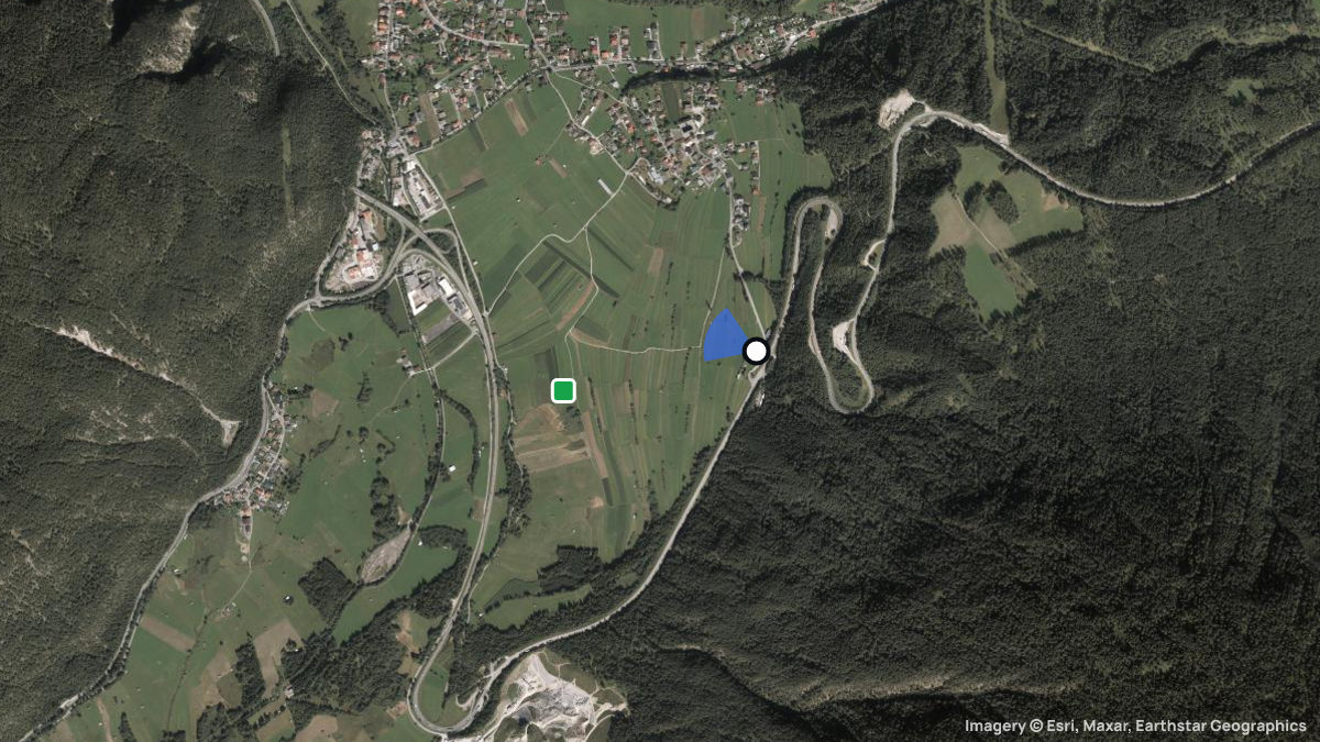 Satellite map of Nassereith with its launches and landings