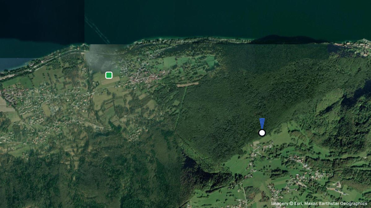 Satellite map of Le Hucel with its launches and landings