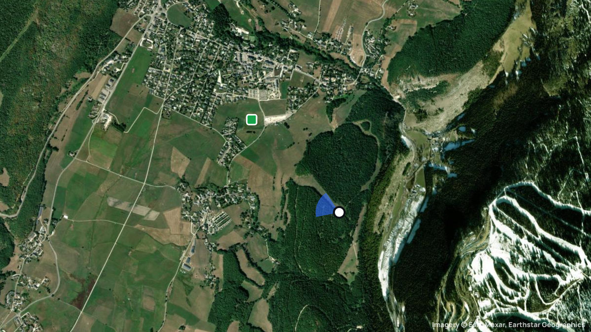 Satellite map of L'Aigle with its launches and landings