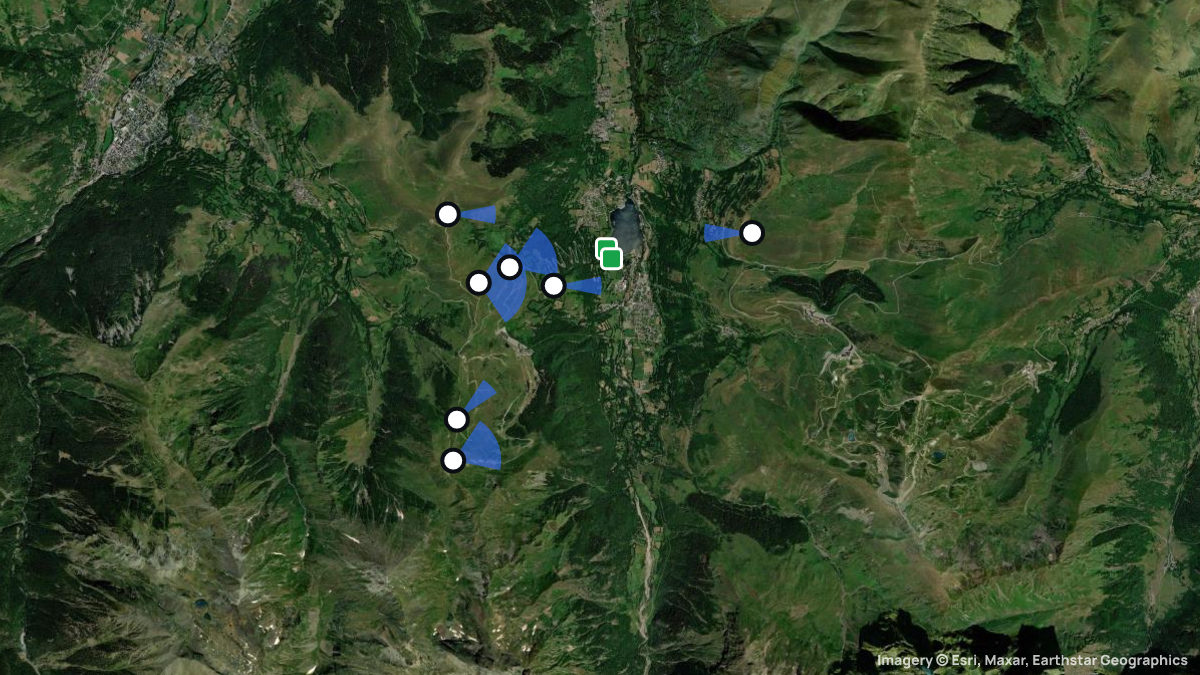 Satellite map of Val Louron with its launches and landings