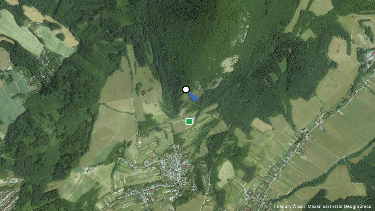 Satellite map of Maninec with its launches and landings