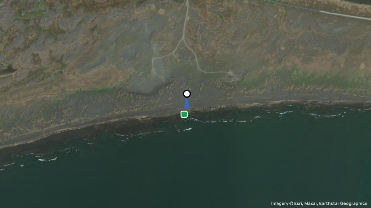 Satellite map of Eyrarbakki with its launches and landings
