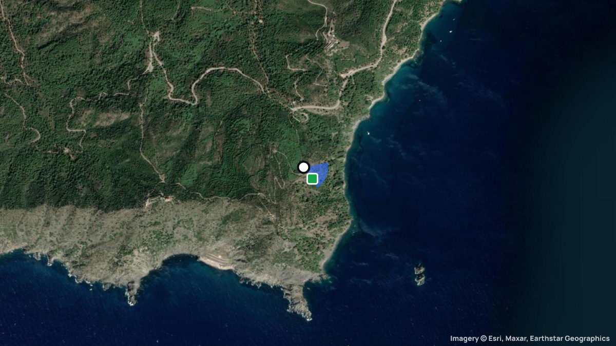 Satellite map of Le Plateau with its launches and landings