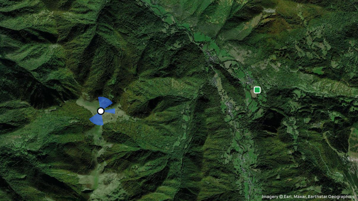 Satellite map of Peyre Mensongere with its launches and landings