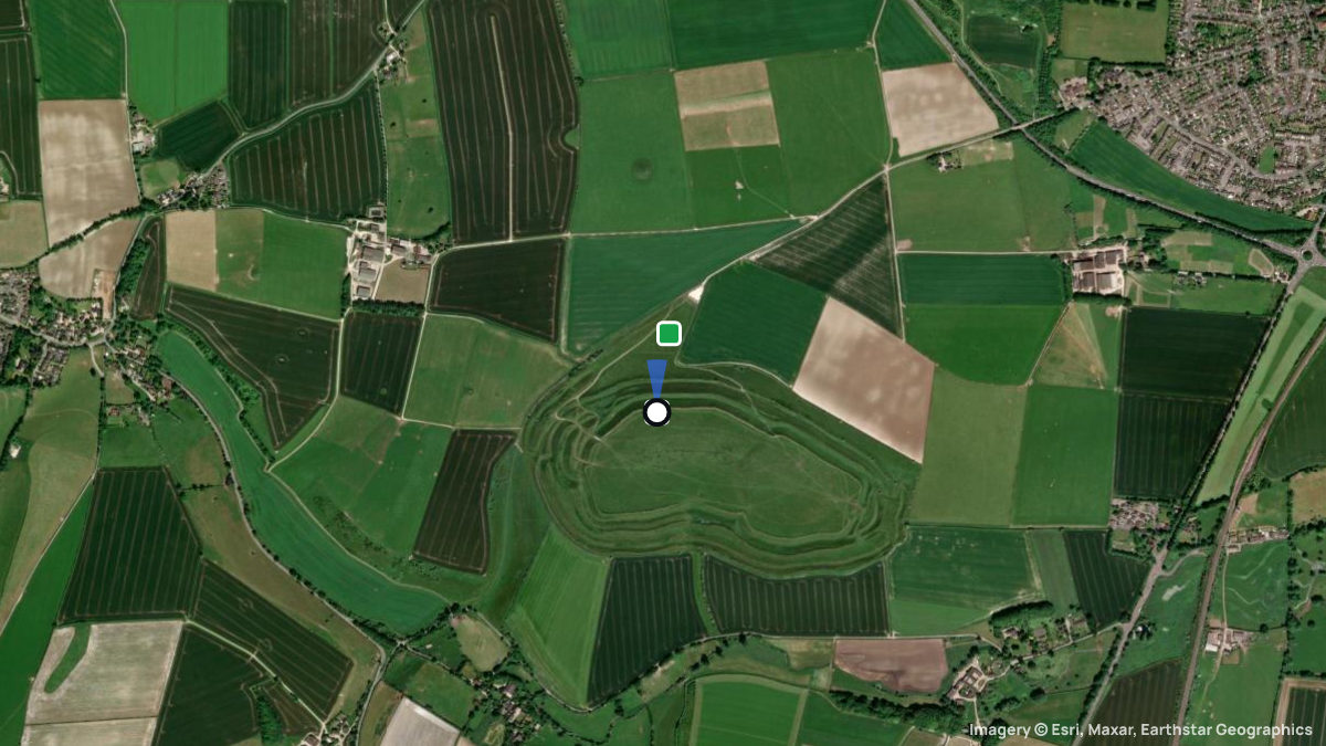 Satellitenkarte von Maiden Castle mit Start- und Landeplätzen