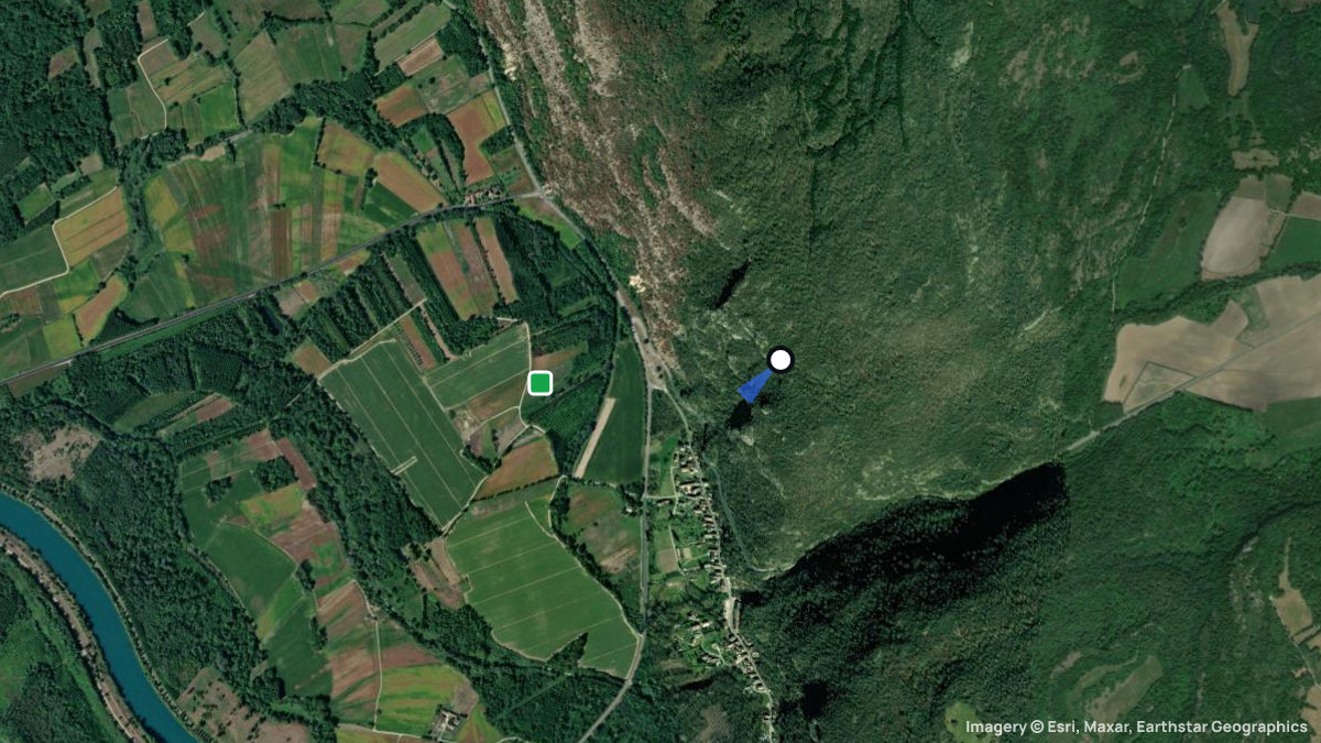 Satellite map of Glandieu with its launches and landings
