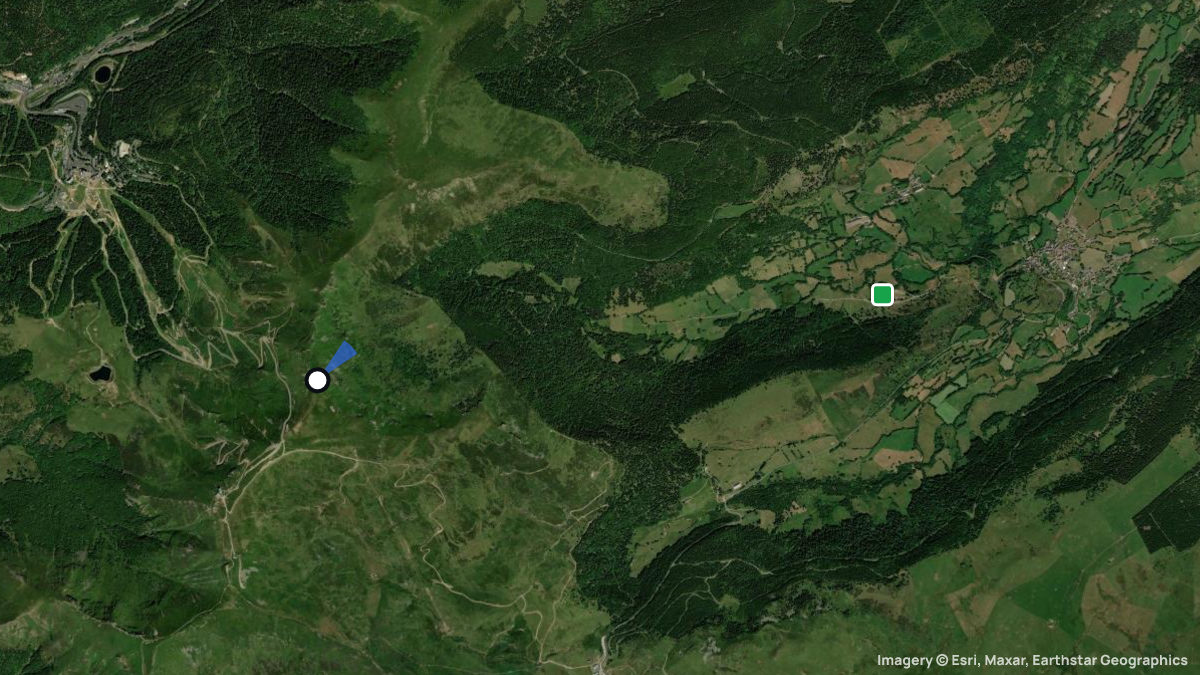 Satellite map of Puy de Rocher with its launches and landings
