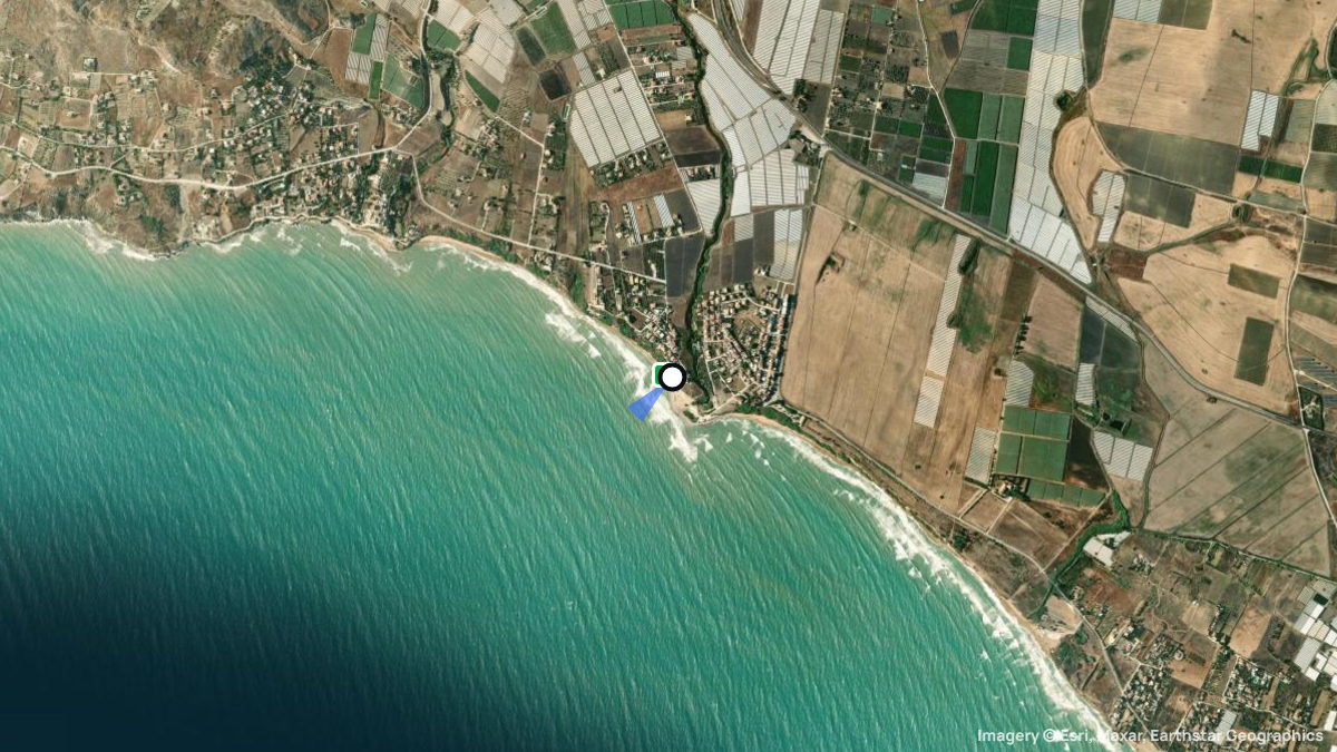Satellitenkarte von Torre di Gaffe mit Start- und Landeplätzen