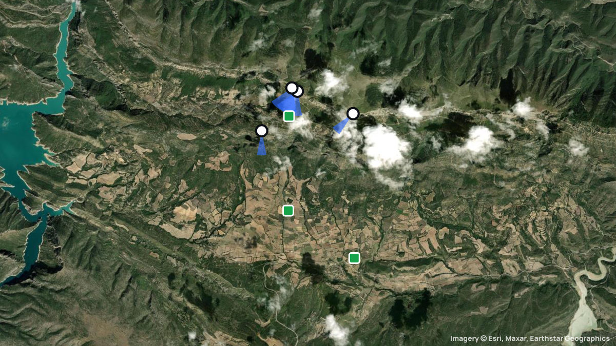 Satellite map of Ager with its launches and landings
