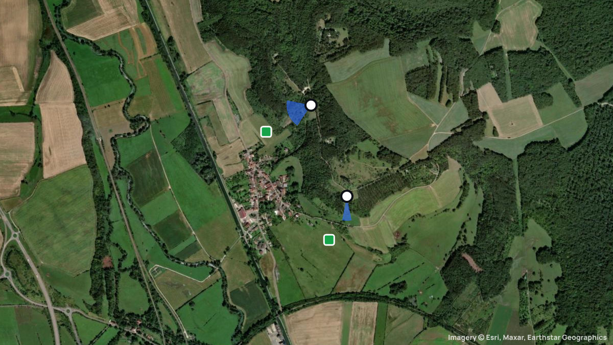 Satellitenkarte von Roocourt la Cot le Denot mit Start- und Landeplätzen