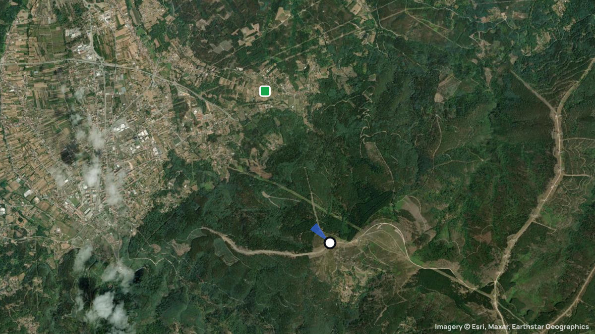 Satellitenkarte von Lousa mit Start- und Landeplätzen