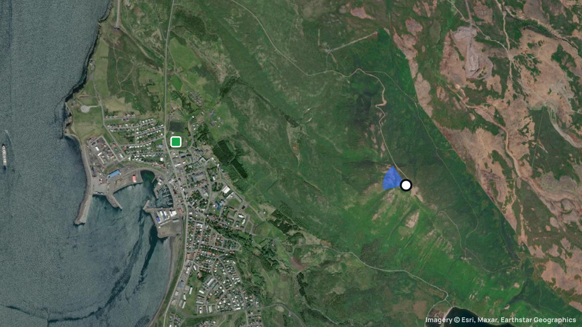 Satellite map of Husavikurfjall with its launches and landings