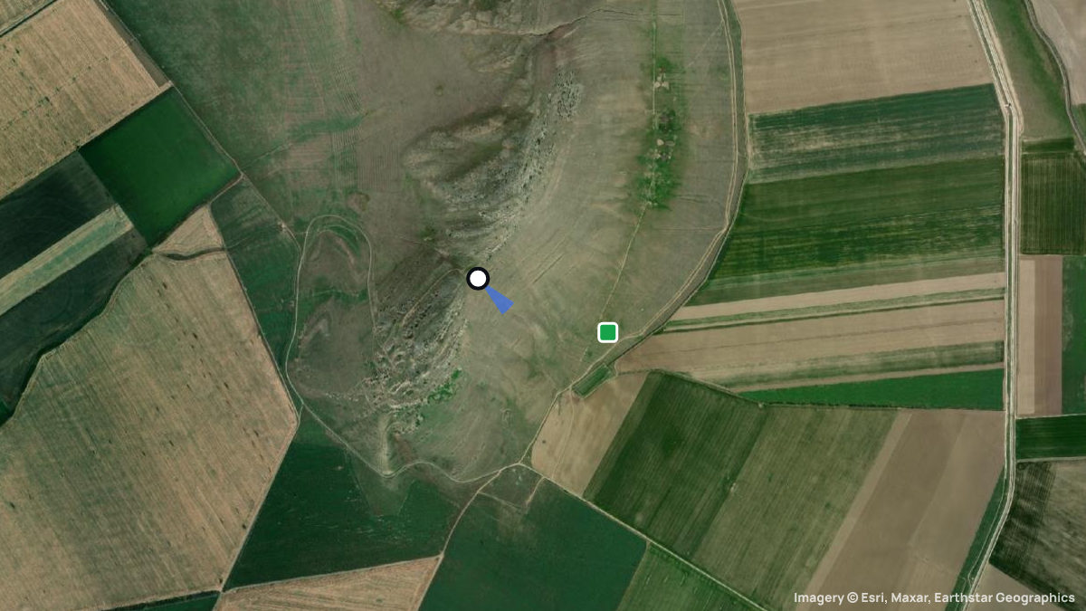 Satellite map of Dealul Marii with its launches and landings