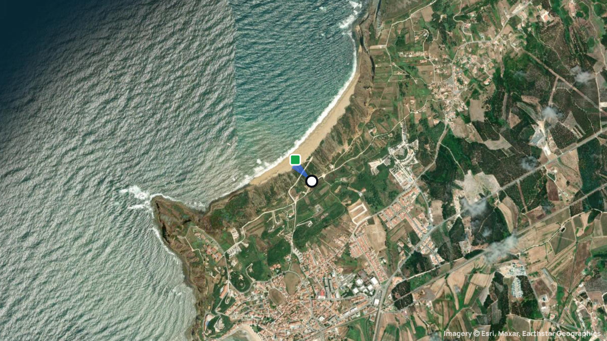 Satellite map of Praia da Gralha with its launches and landings