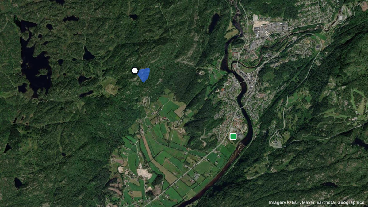 Satellite map of Budal Heia with its launches and landings