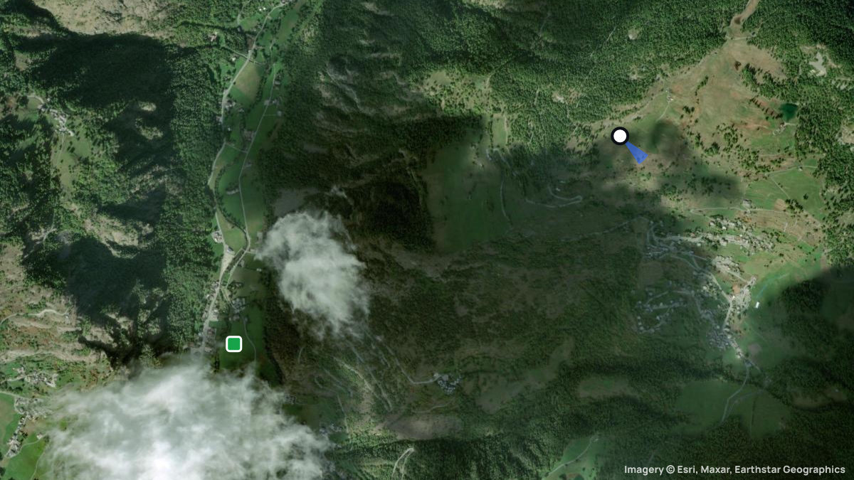 Satellite map of La Magdeleine with its launches and landings
