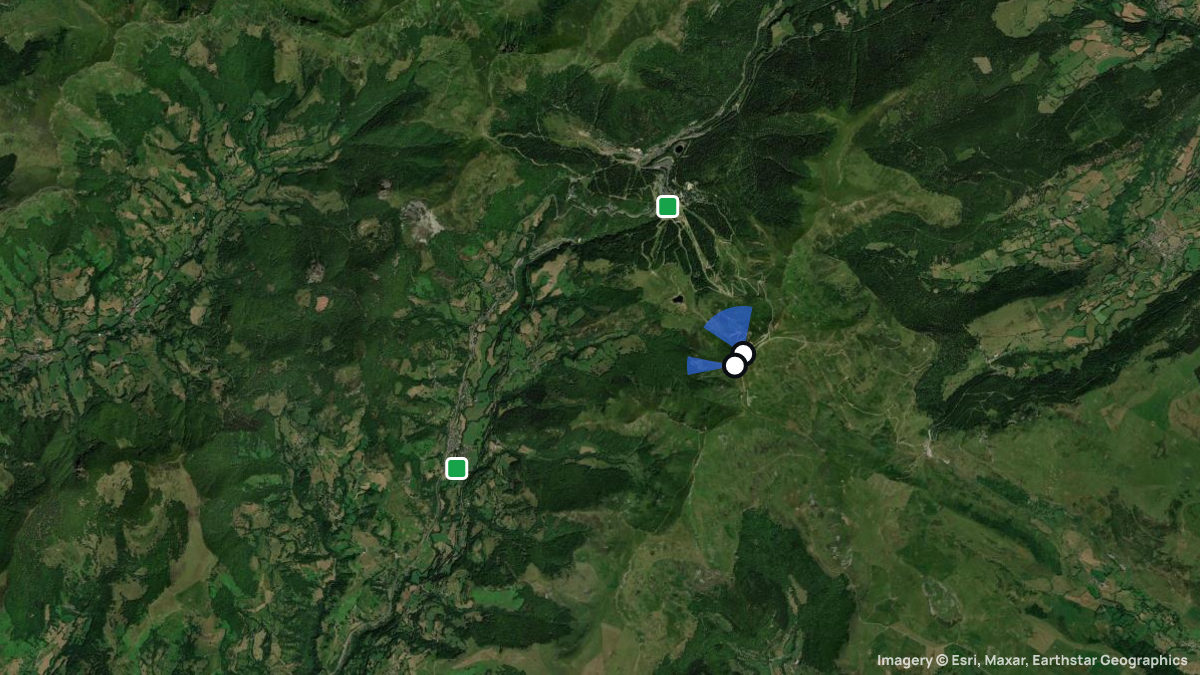 Satellite map of Plomb du Cantal with its launches and landings