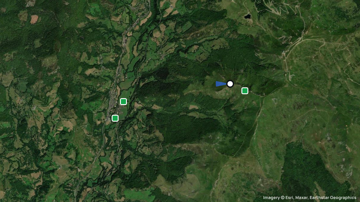 Satellite map of Puy Brunet with its launches and landings