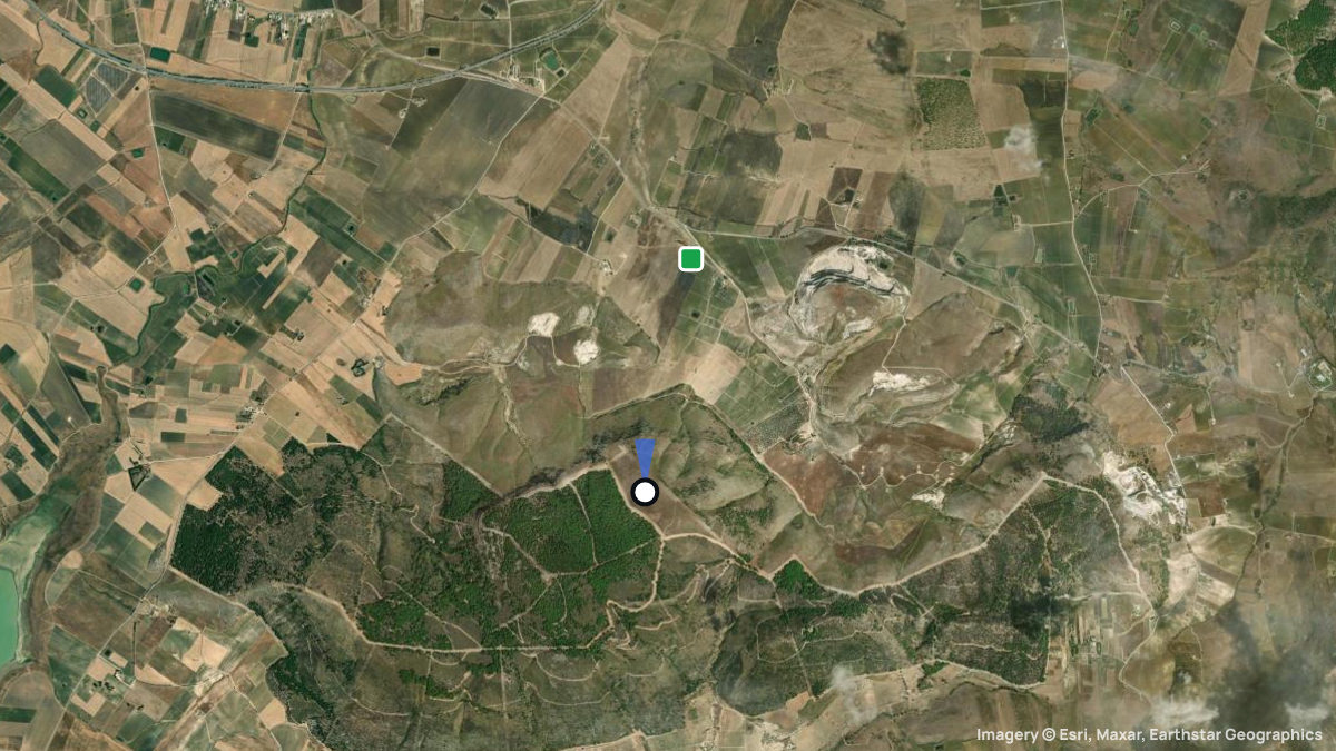 Satellite map of Montagna Grande with its launches and landings