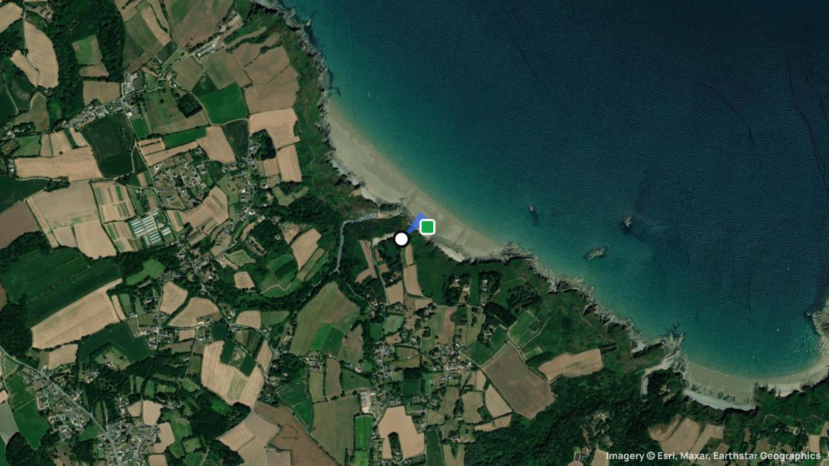 Satellite map of Plage Bonaparte with its launches and landings