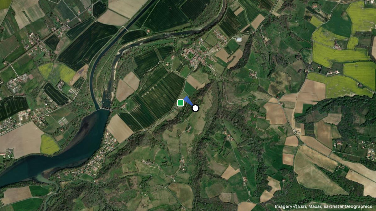Satellite map of Gensac with its launches and landings