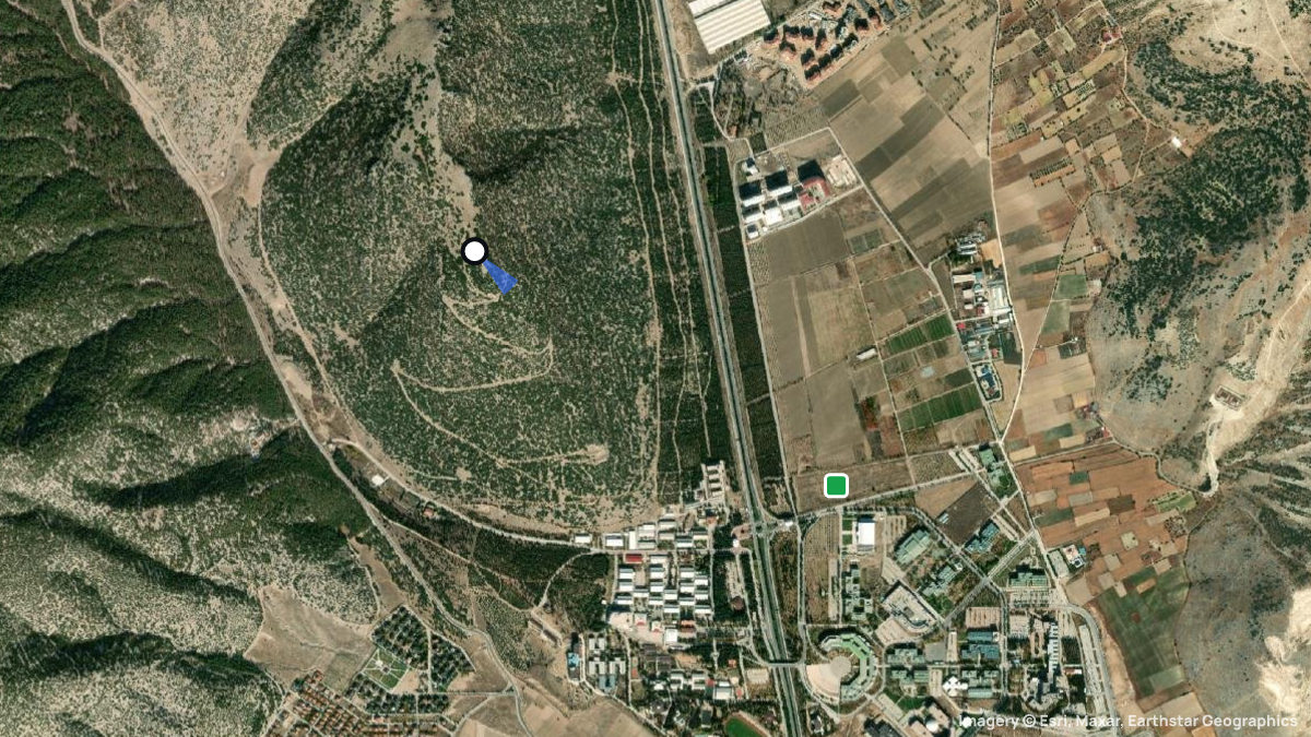 Satellitenkarte von Isparta mit Start- und Landeplätzen