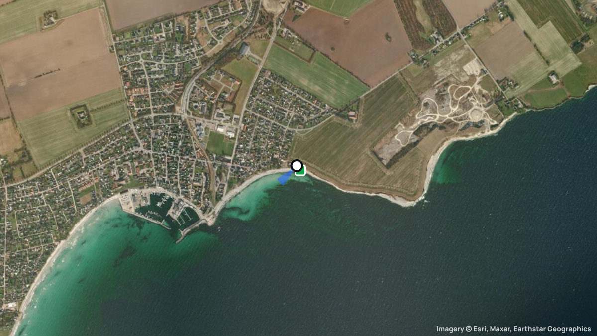Satellite map of Rodvig with its launches and landings