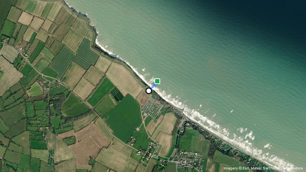Satellite map of Vierville-sur-Mer with its launches and landings