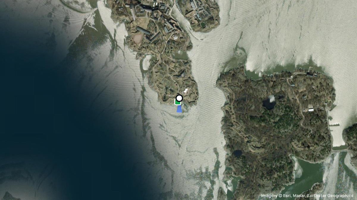 Satellite map of Suomenlinna with its launches and landings