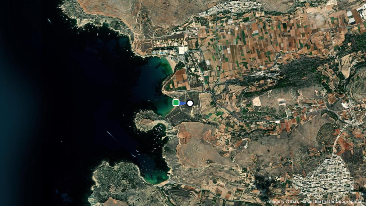 Satellite map of Tuffieha Bay with its launches and landings