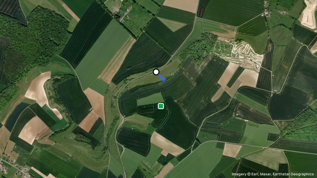 Satellite map of Londinieres with its launches and landings